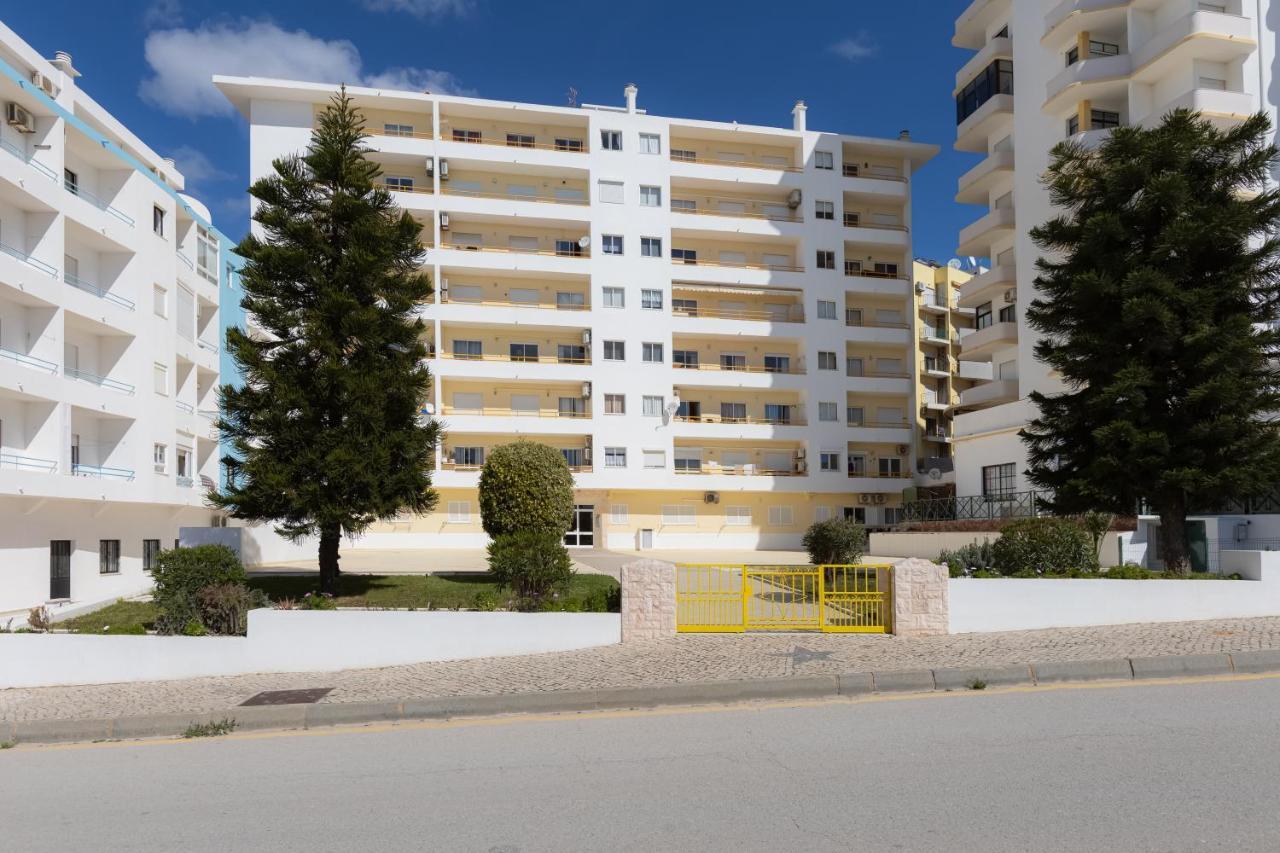 Max Crib - Seafront 2 Bedroom Apart With Ac And Private Parking In Armação de Pêra المظهر الخارجي الصورة