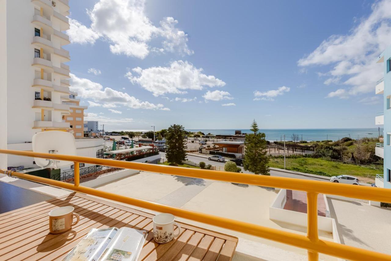 Max Crib - Seafront 2 Bedroom Apart With Ac And Private Parking In Armação de Pêra المظهر الخارجي الصورة